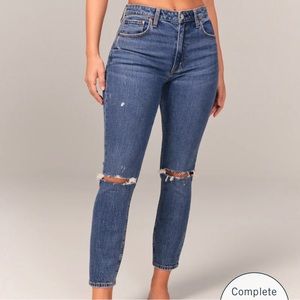 Abercrombie Curve Love the Skinny High Rise Short